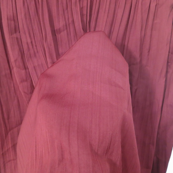 ANTHROPOLOGIE Relaxed Shimmer Satin Blouse Dark Cherry Henley Button Up Small - Picture 12 of 16